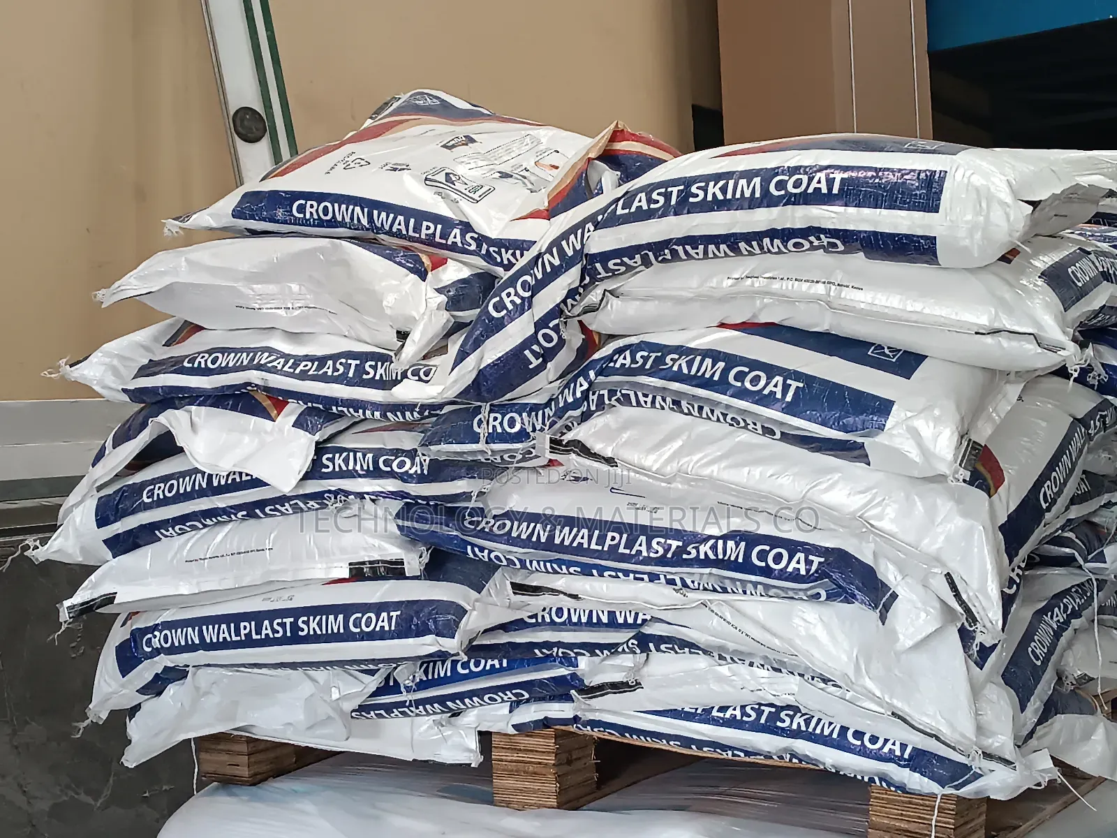 Crown Wall Plast Skim Coat