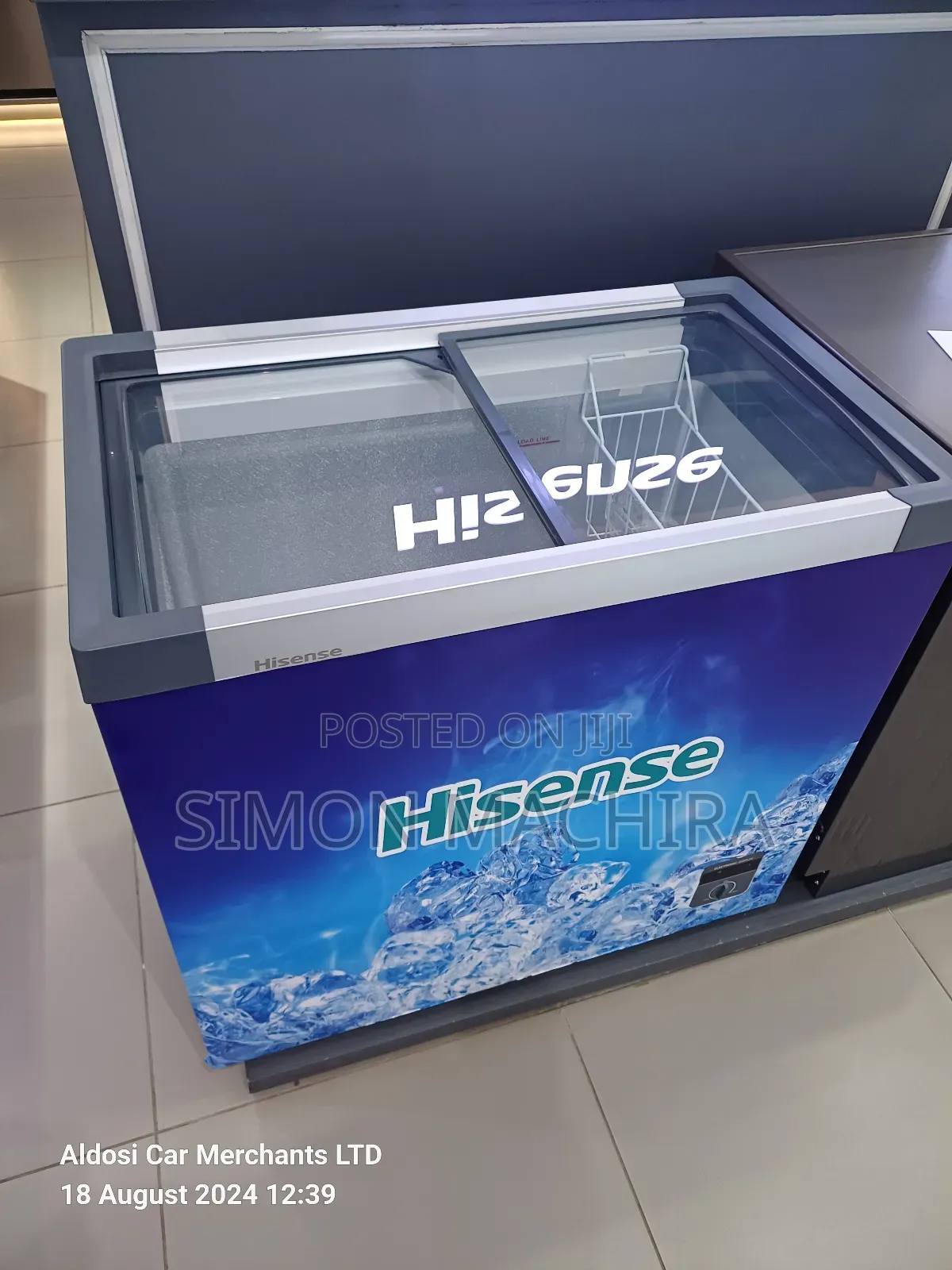 Glass Door Chest Freezer 198L