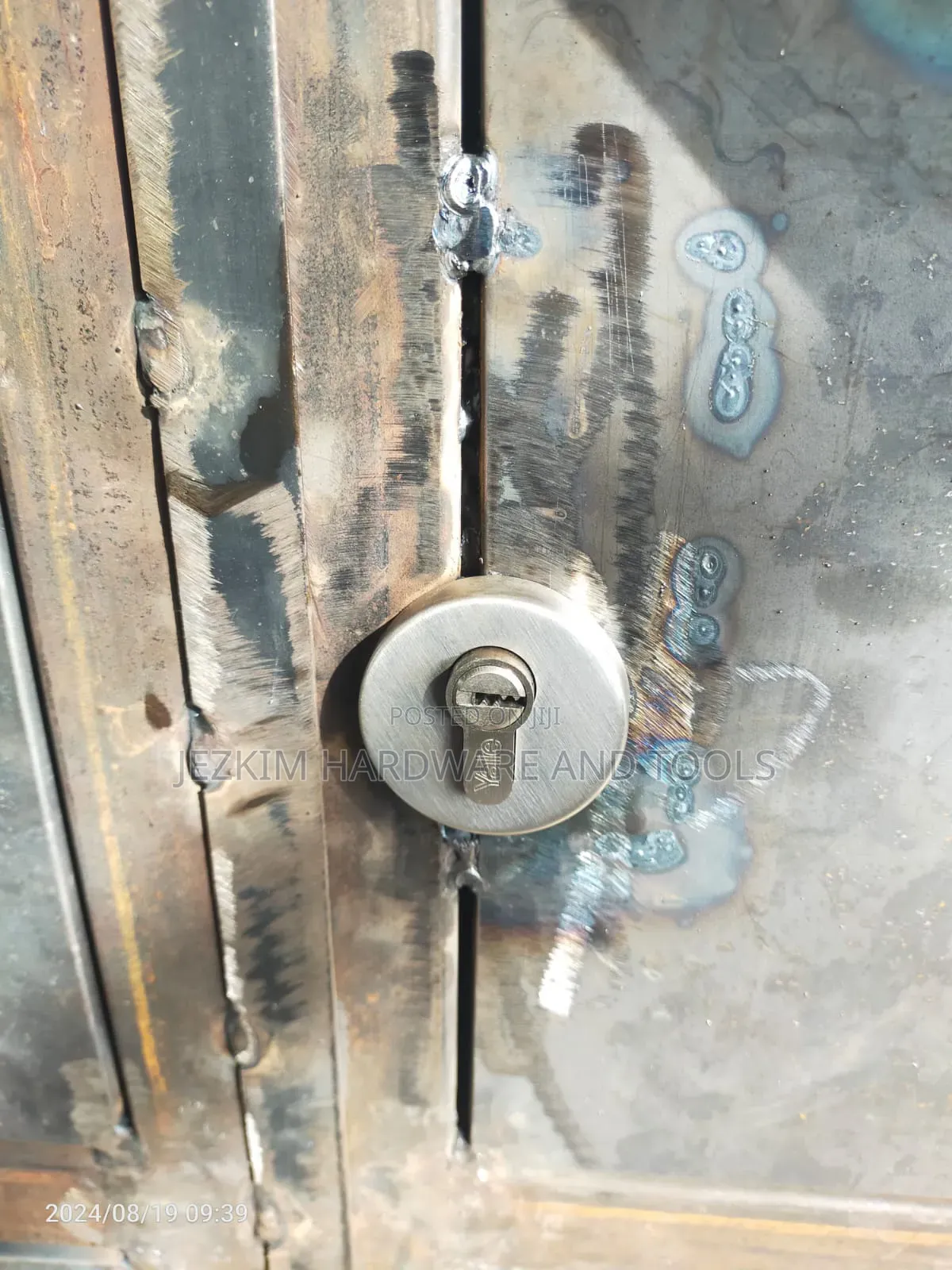 Deadlock Yale 3pins , 5keys With a Cylinder for Steel Doors