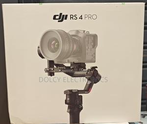 Dji Rs 4 Pro Gimbal Stabilizer - thumbnail 2