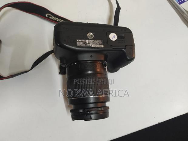 Canon DSLR 2000D Camera - thumbnail 3