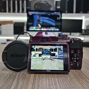 Nikon Coolpix B500