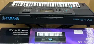 Keyboard Yamaha 473 61key Professional Keyboard