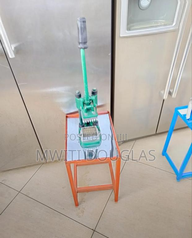 Palatial Modern Chips Cutter - main view