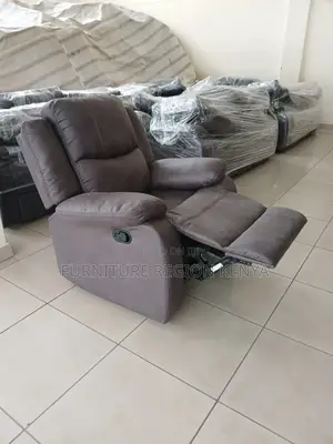 One Seater Recliner Sofas