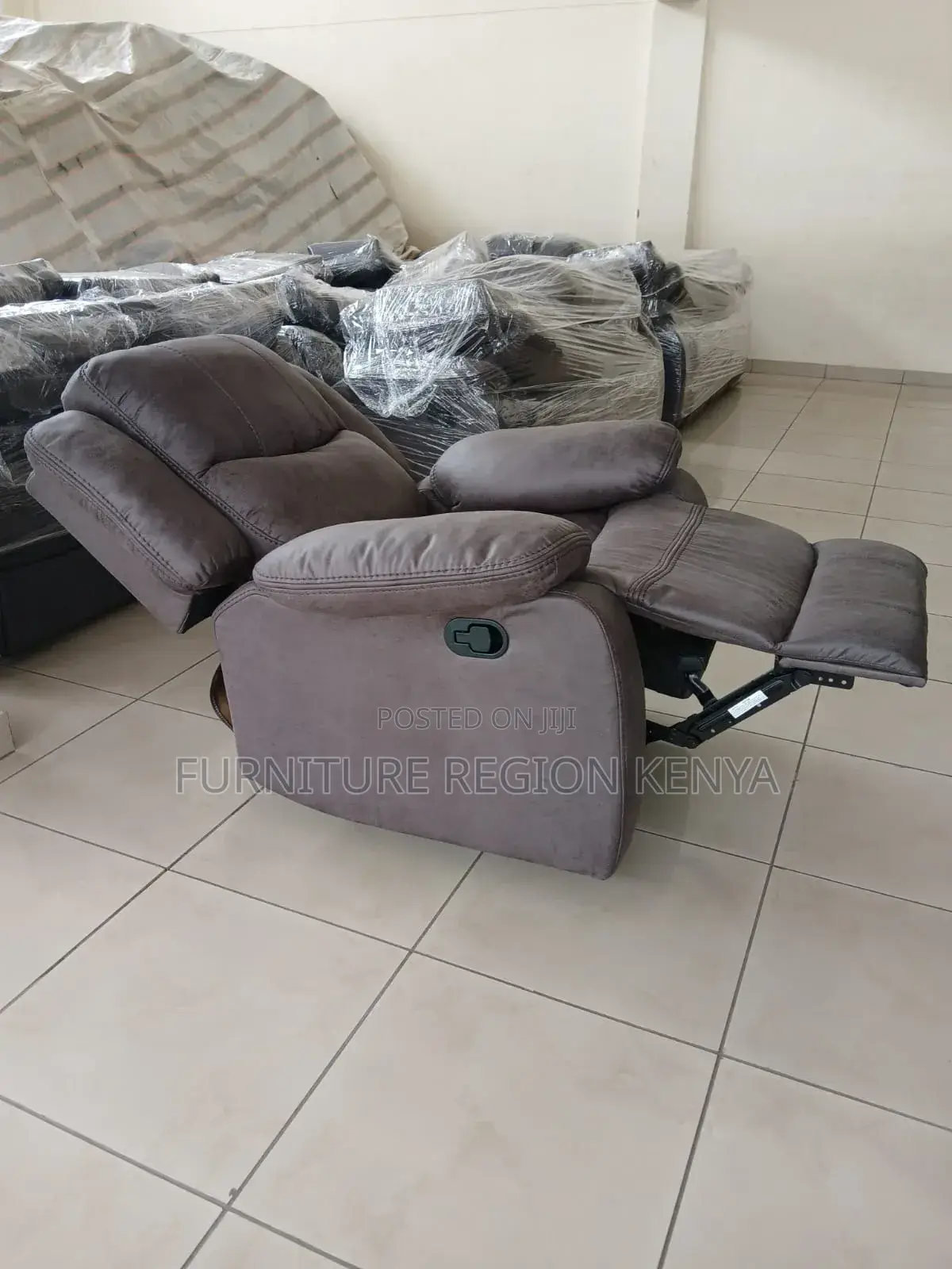 One Seater Recliner Sofas