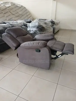 One Seater Recliner Sofas