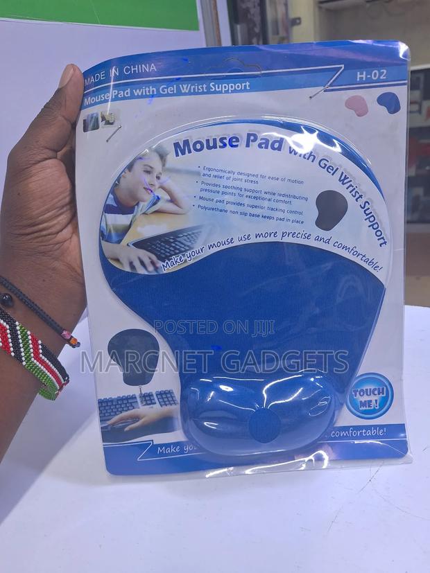 Gel Mousepad With Gel Wrist Support - main view