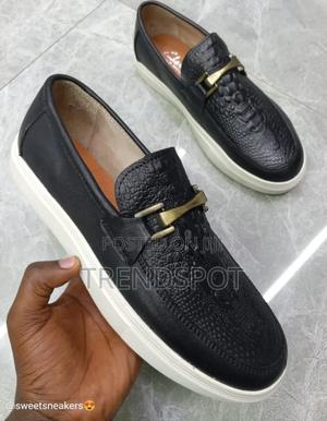 Clarks Smart Casualsizes :40-45 - thumbnail 2