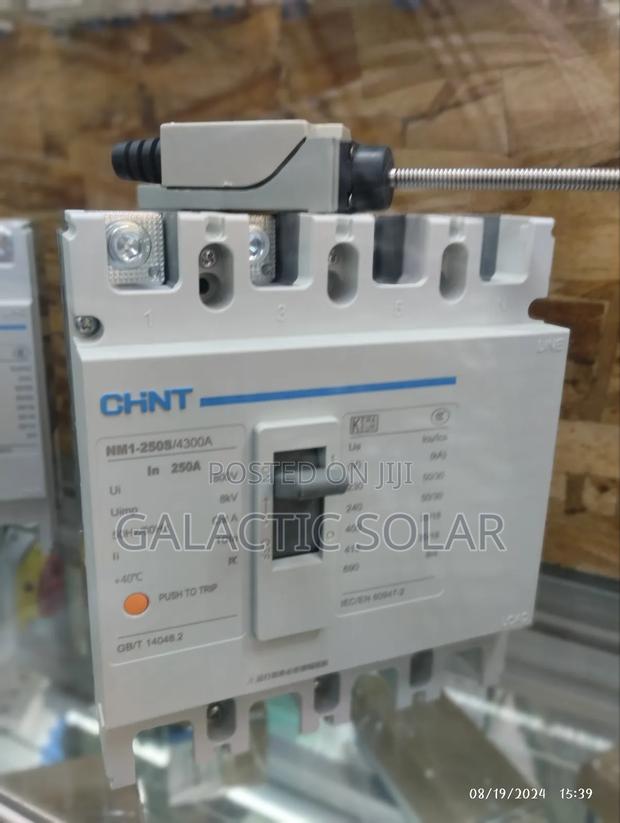 250a 4pole McCb - main view