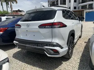 Toyota Corolla Cross 1.8 Petrol FWD 2021 Pearl