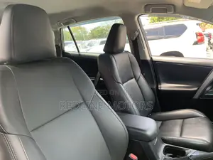 Toyota RAV4 SE AWD (2.5L 4cyl 6A) 2016 Gray