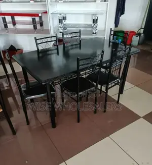 **Executive 6 Sitter Dinning Table* °°•°°Available