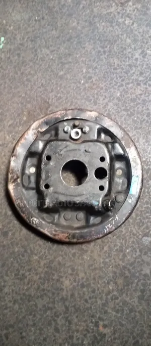 Nissan Atlas Back Plate