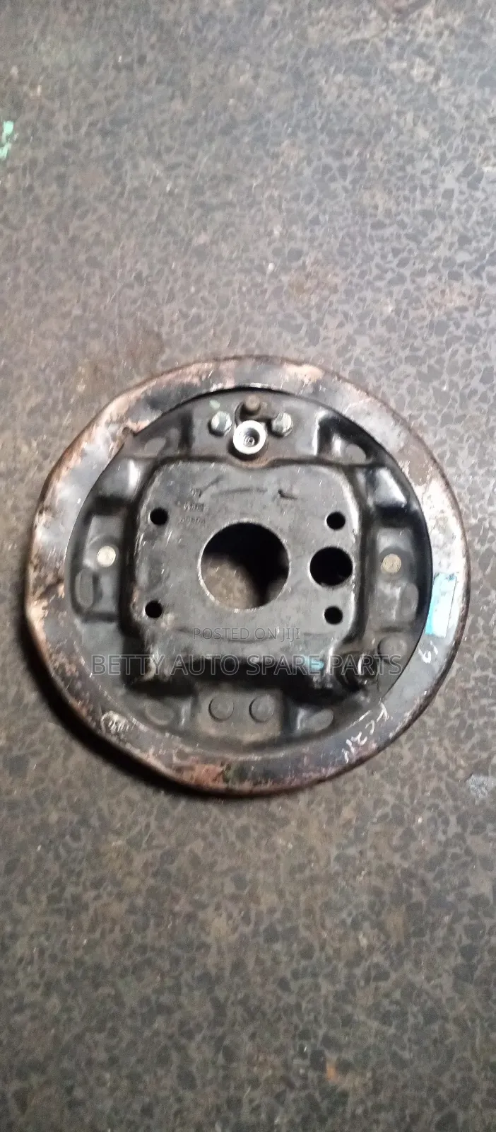 Nissan Atlas Back Plate