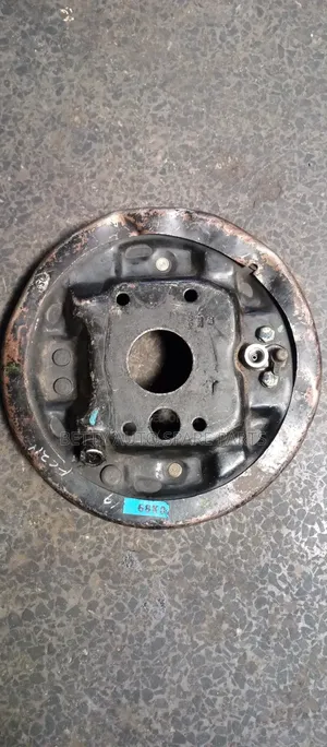 Nissan Atlas Back Plate