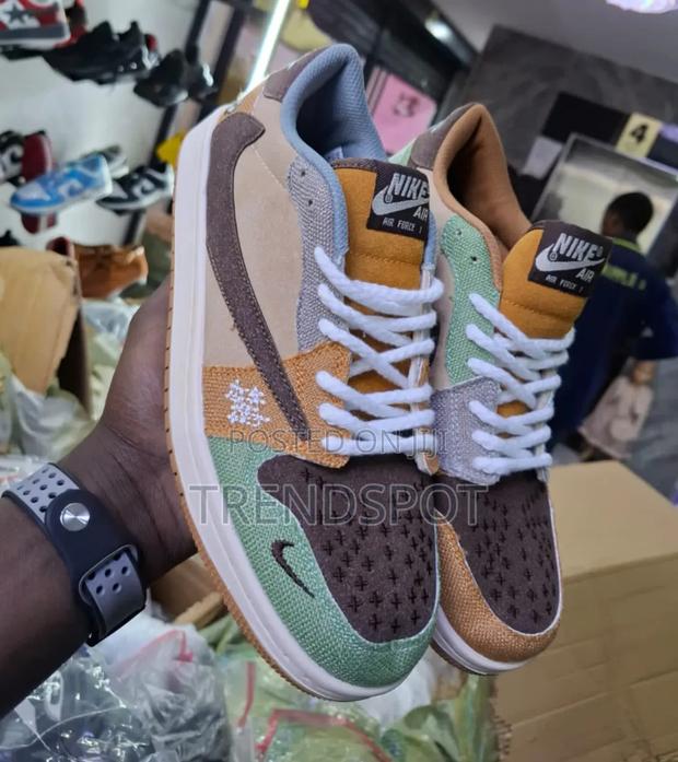 Jordan 1 Voodoo Size 40___45 at 3100 - thumbnail 3