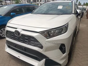 Toyota RAV4 2018 White