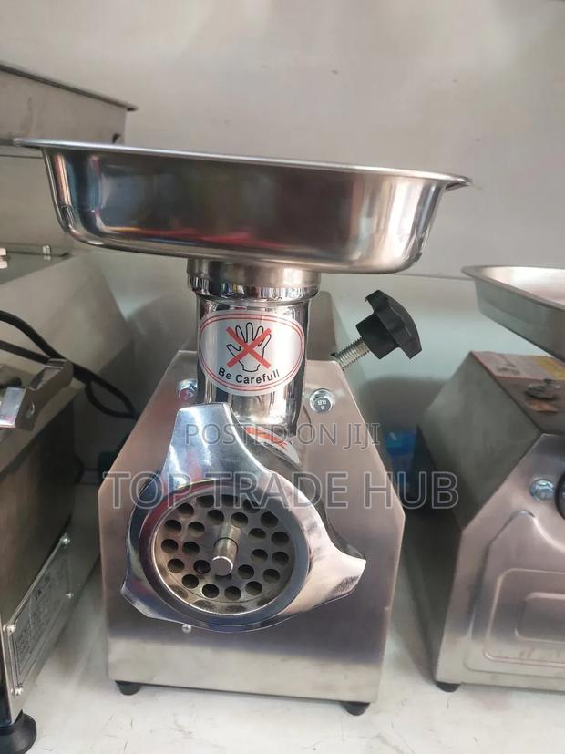 Commercial Electric Meat Mincer 150kg/Hr