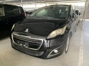 Peugeot 5008 1.2 PureTech Active 2016 Black