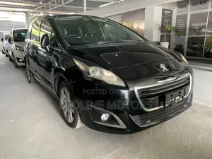 Peugeot 5008 1.2 PureTech Active 2016 Black