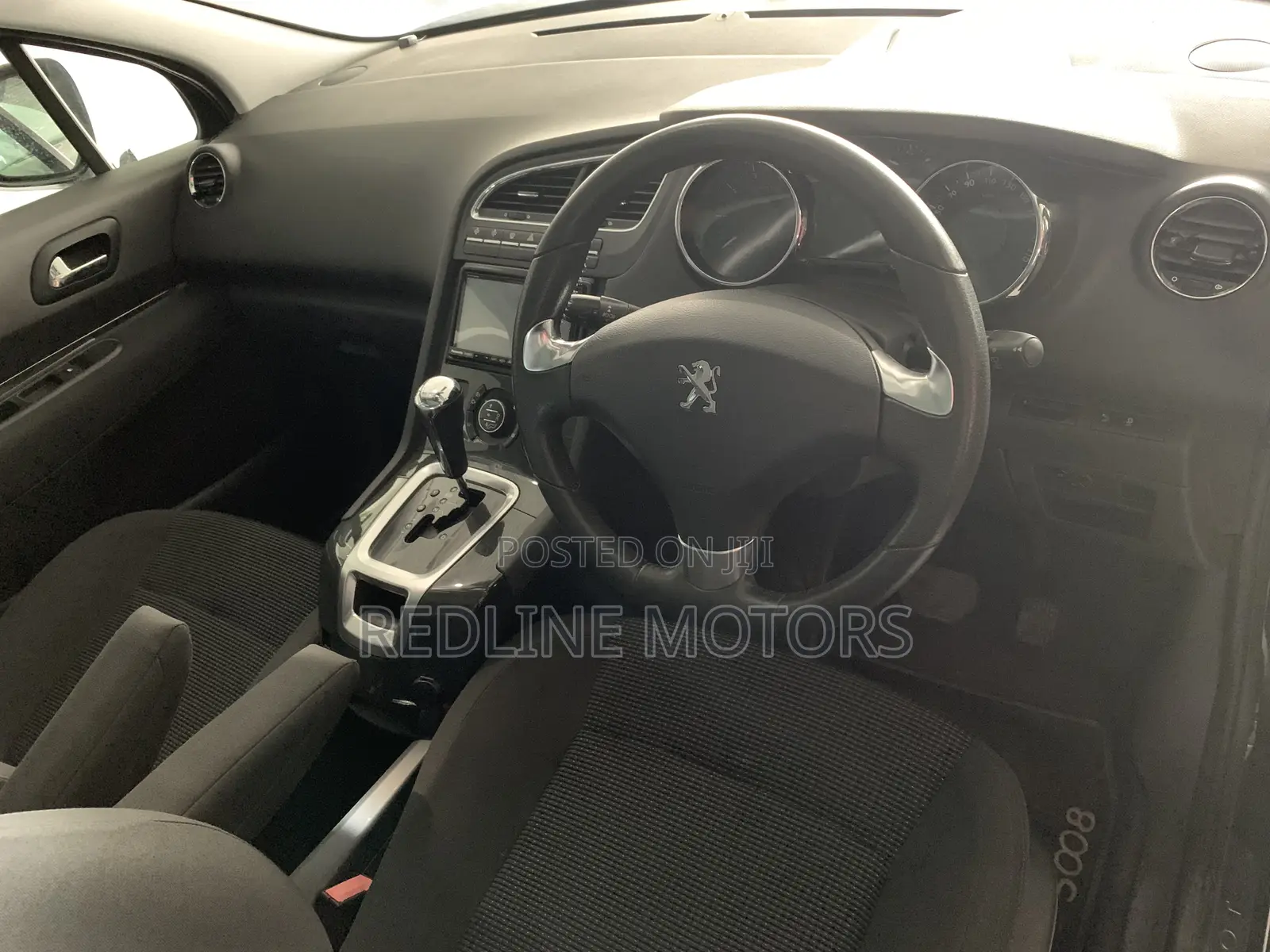 Peugeot 5008 1.2 PureTech Active 2016 Black