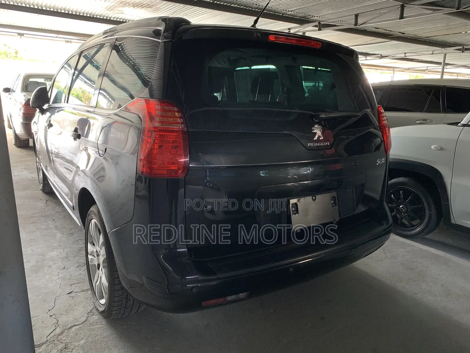 Peugeot 5008 1.2 PureTech Active 2016 Black