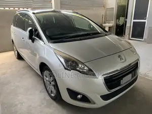 Peugeot 5008 1.2 PureTech Active 2016 Pearl