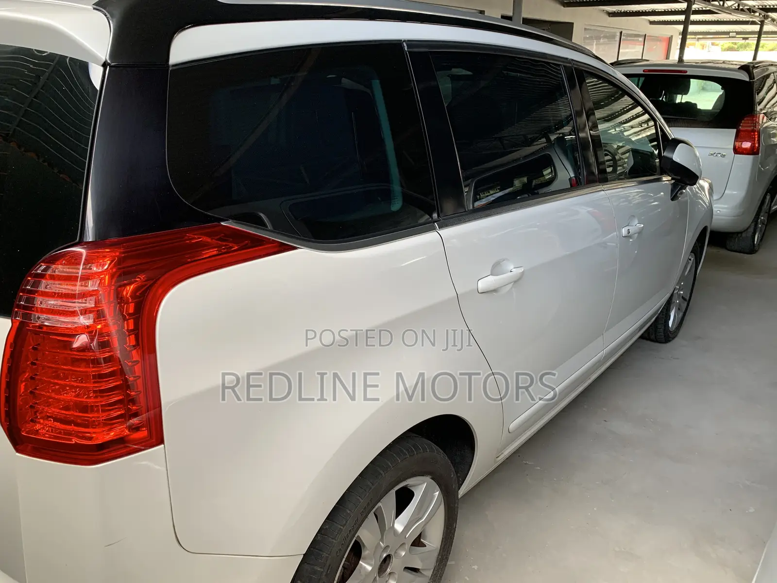 Peugeot 5008 1.2 PureTech Active 2016 Pearl