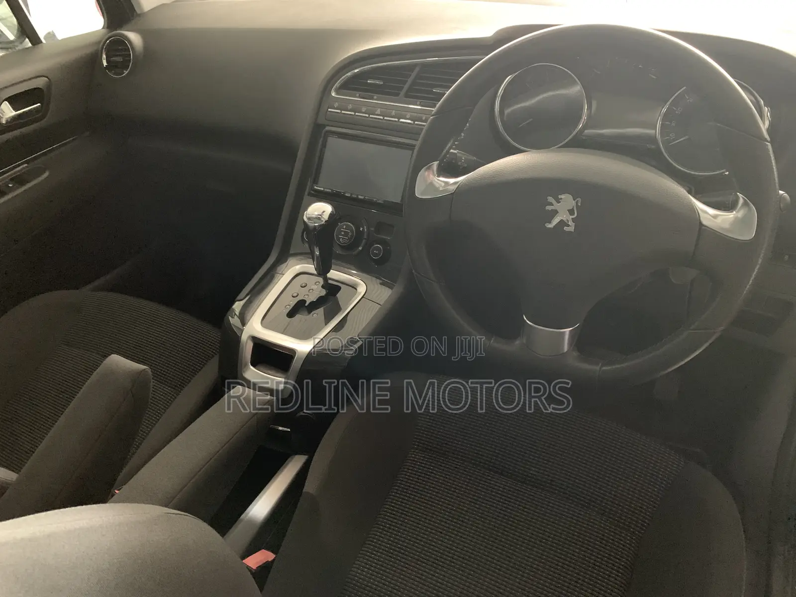 Peugeot 5008 1.2 PureTech Active 2016 Pearl