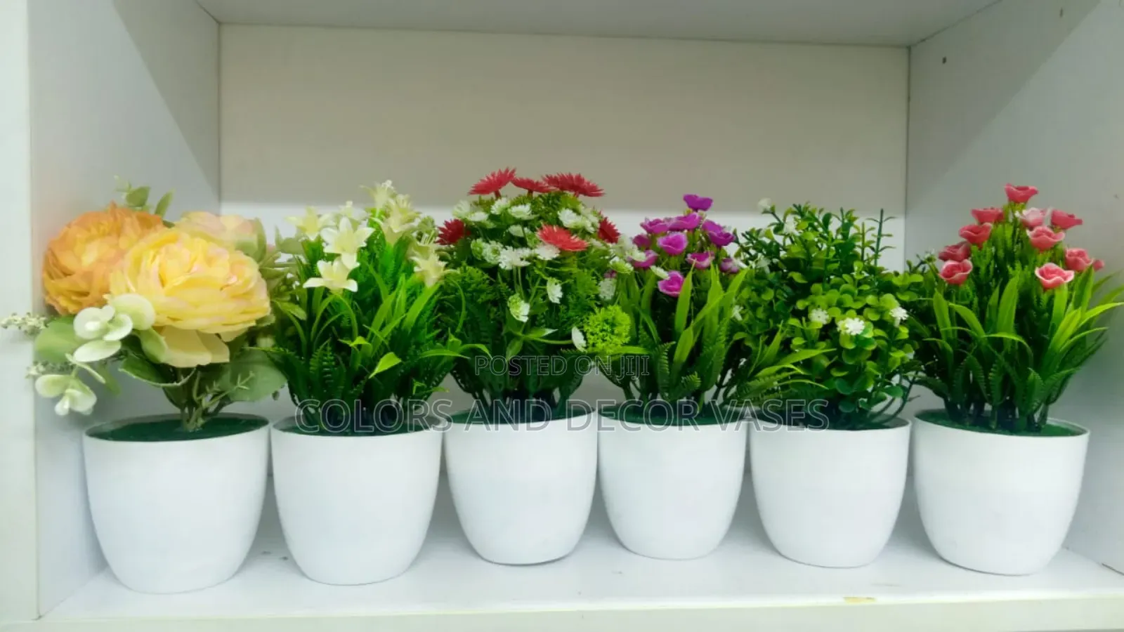 Small Flowers For Small Spaces