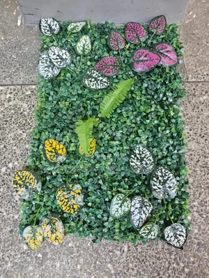 Flowered Grass Mat 60cm by 40cm