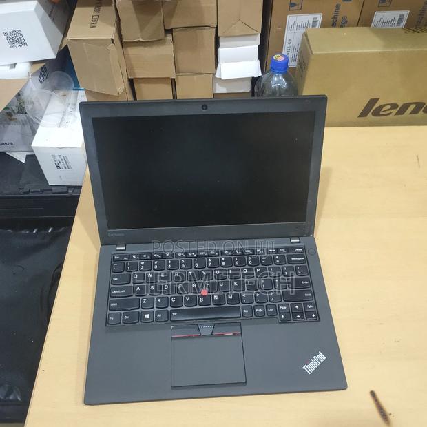 Laptop Lenovo ThinkPad X240 4GB Intel Core I5 HDD 500GB - main view