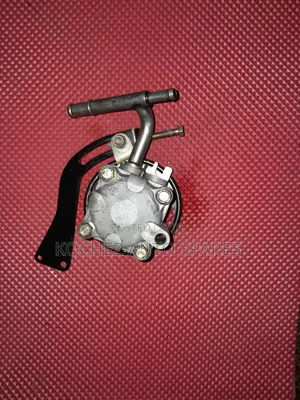 Nissan B15 Wingroad Y11 QG15 Power Steering Pump