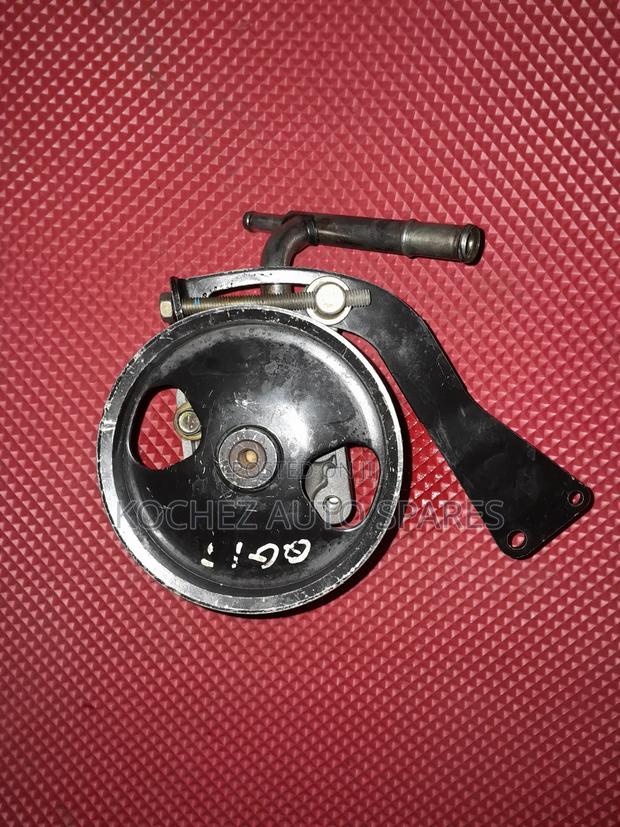 Nissan B15 Wingroad Y11 QG15 Power Steering Pump