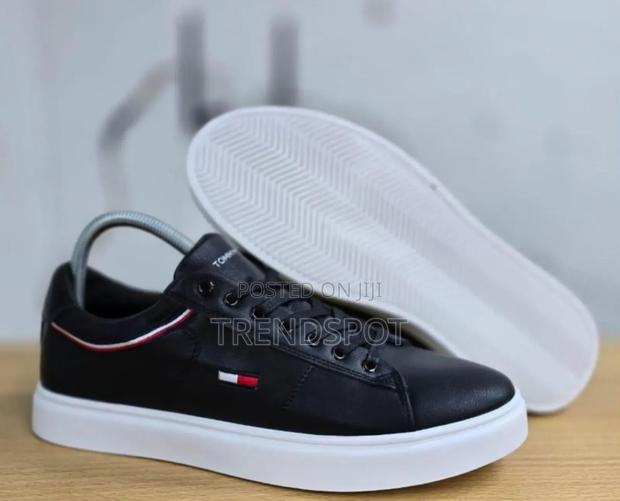 Tommy Hilfiger Sneakers Casuals - main view