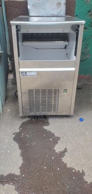 Commercial Ice Cube Machine - thumbnail 2