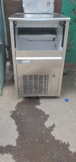 Commercial Ice Cube Machine