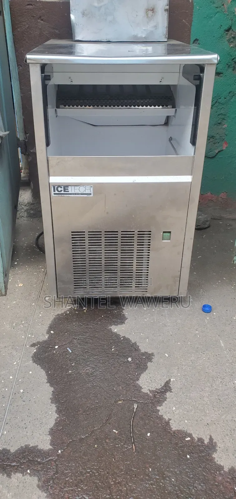 Commercial Ice Cube Machine