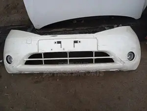 Nissan Note E12 Frontbumper