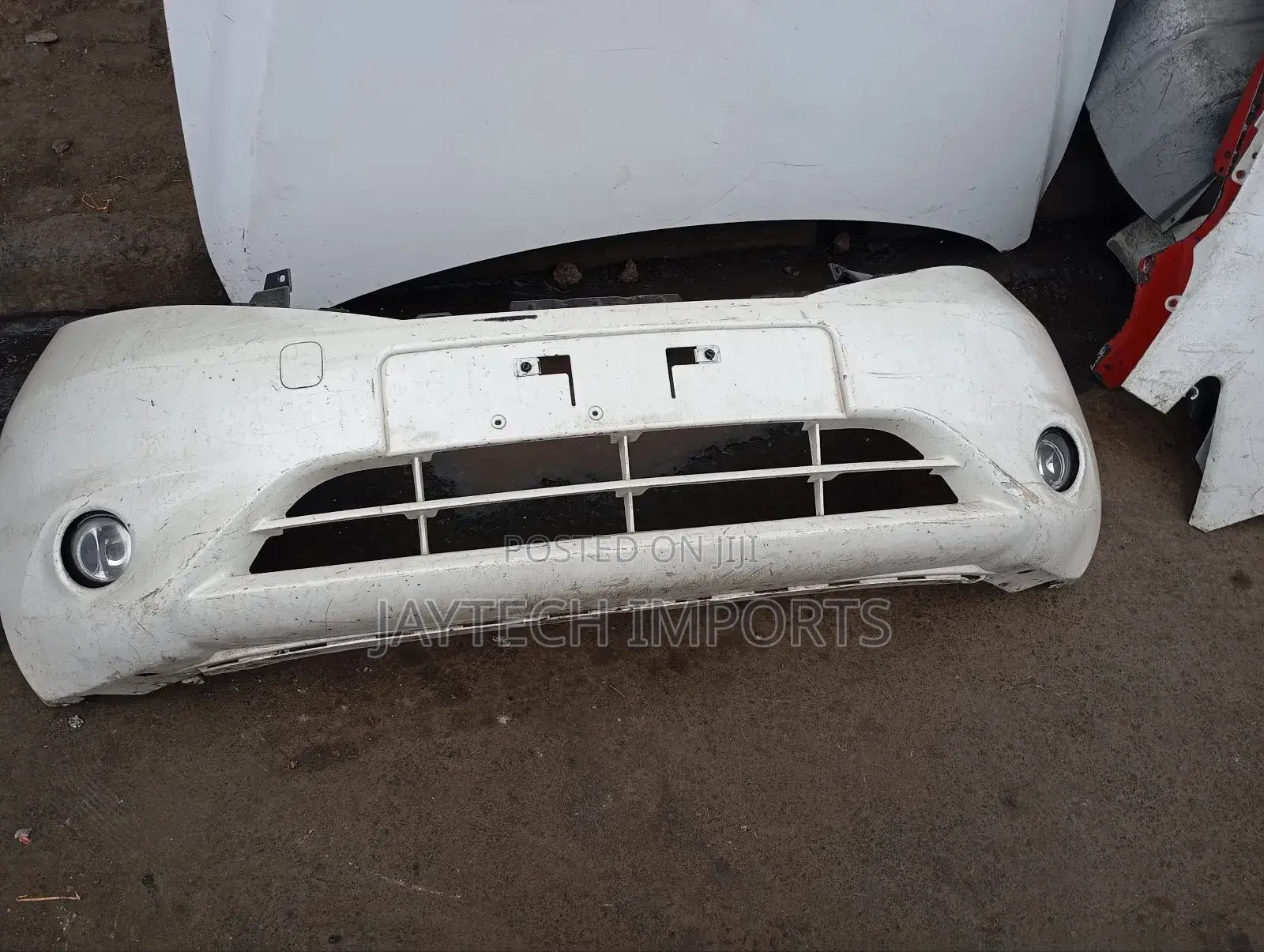 Nissan Note E12 Frontbumper