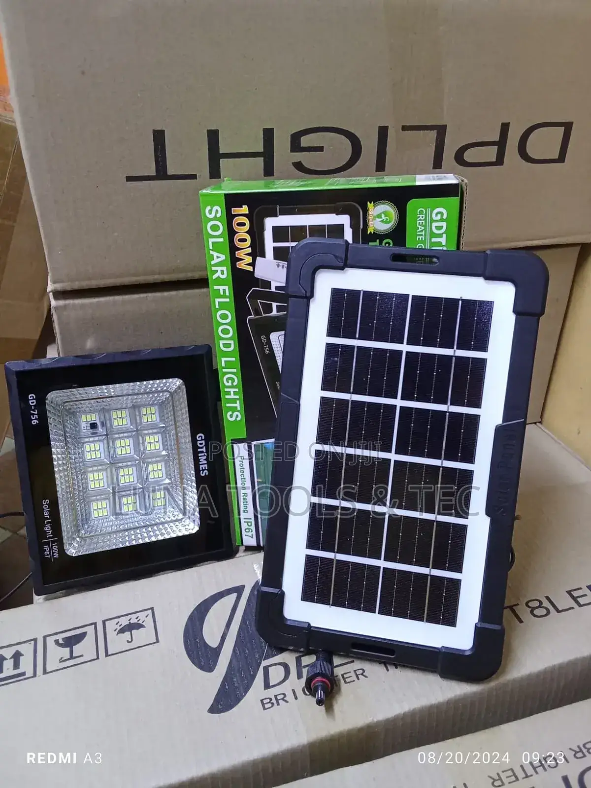 German Technology Solar Flood Lights, 100W.