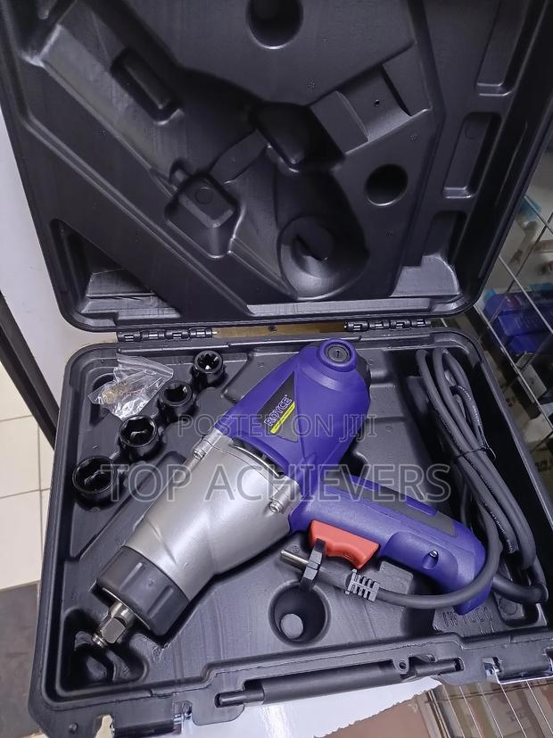 Powerful Impact Wrench - main view