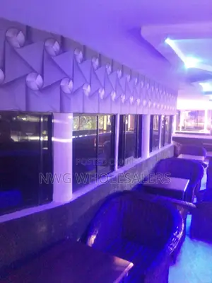 Club/Restaurant
