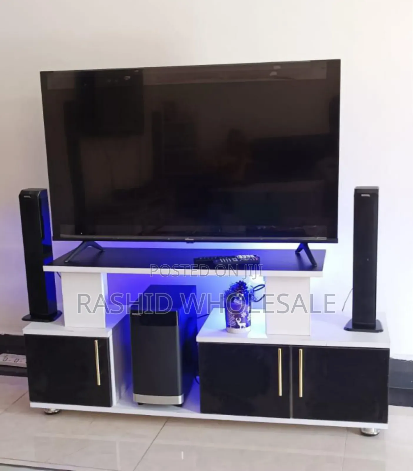 Instabul Tv Stand 55 .