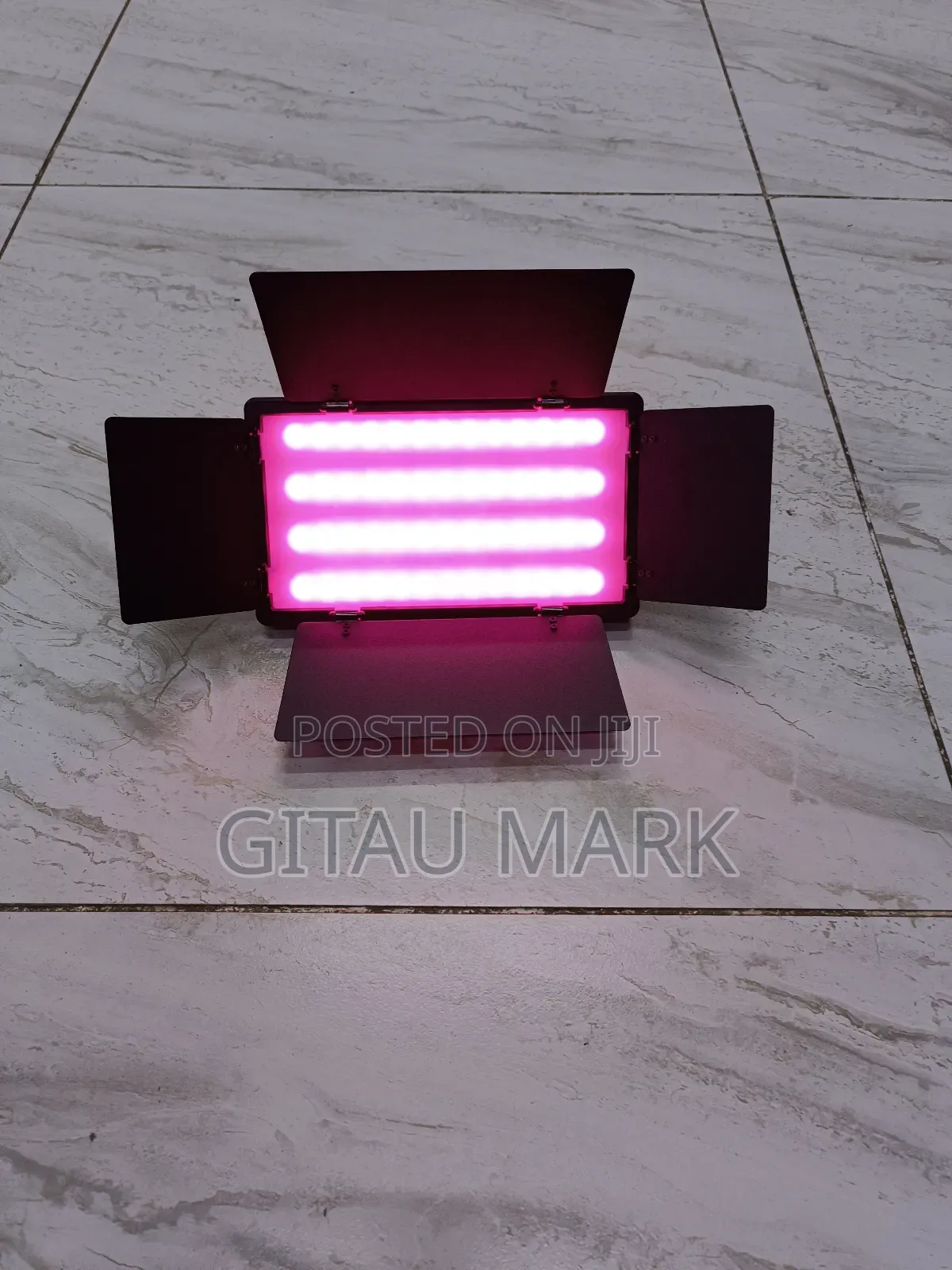 PRO LED 600 3 Modes RGB Light Kit