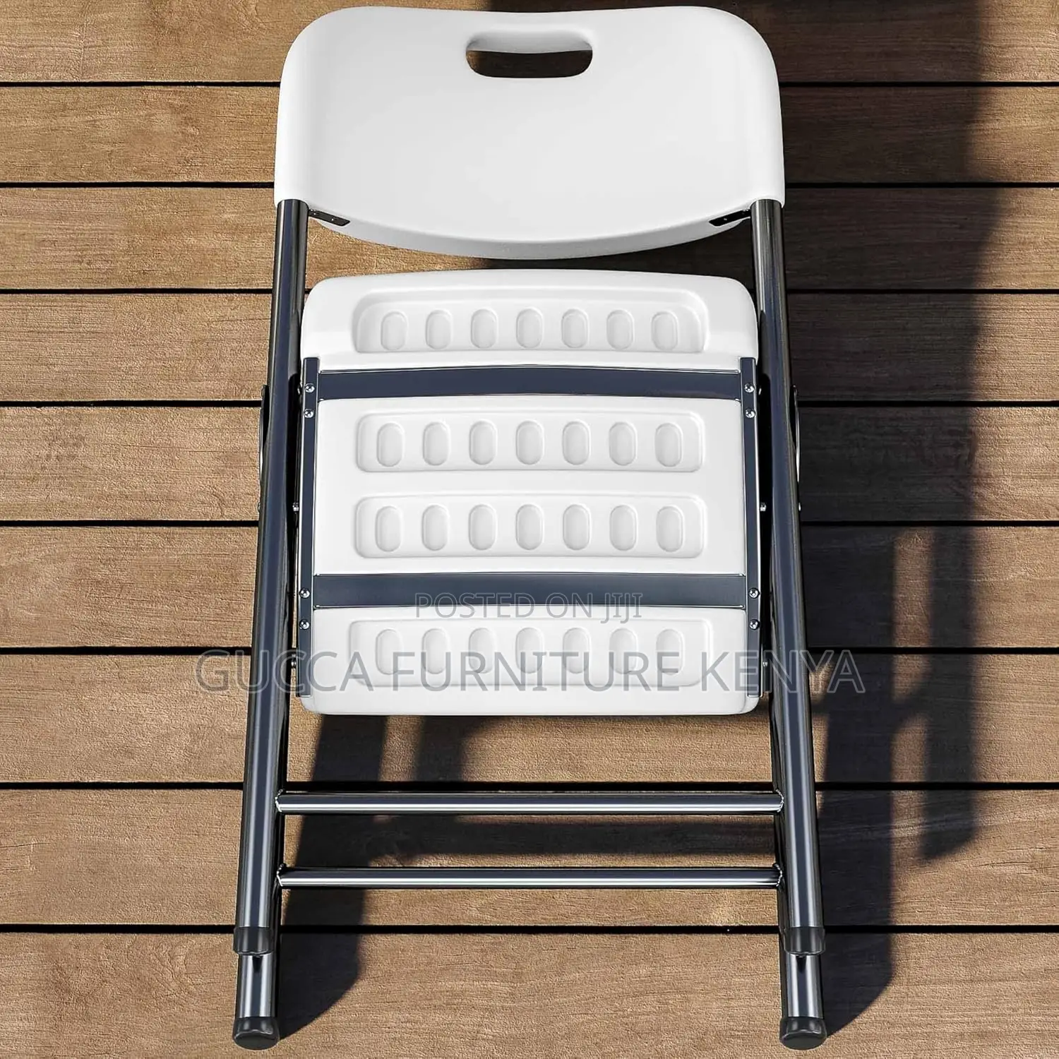 Folding Chair, Ergonomic Swiveling Back Seat
