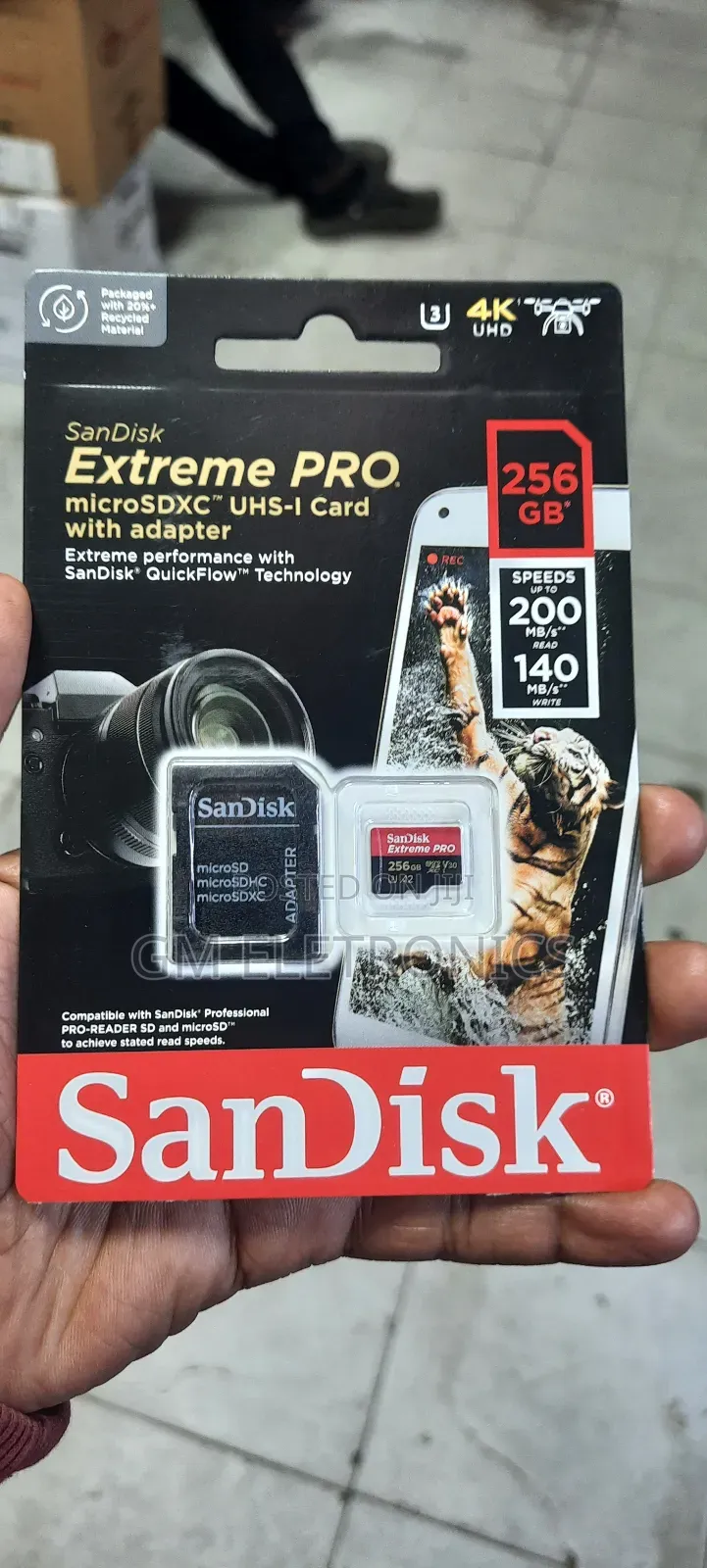 256gb Sandisk Extreme Pro Sd Card + Adapter With 200mb/S