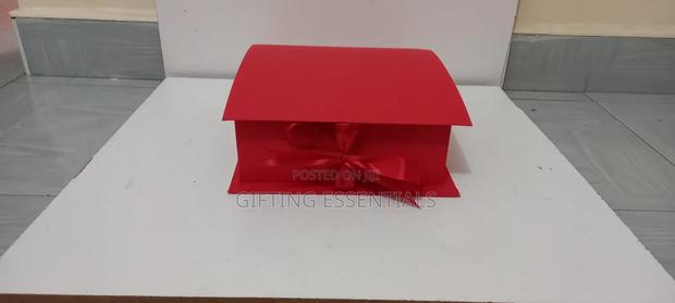 11" X 9" X 3.5" Gift Packaging Boxes, Care Packaging Gift Box - thumbnail 8