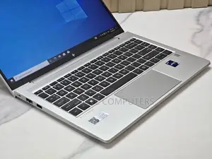 New Laptop HP EliteBook 640 G10 16GB Intel Core I7 SSD 1T